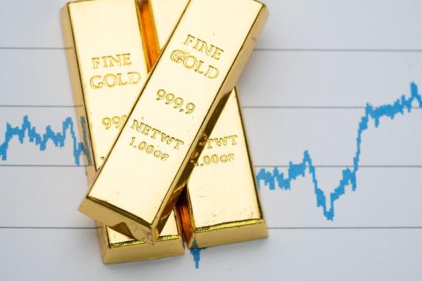 الذهب يخسر 6 دولارات في المعاملات الفورية