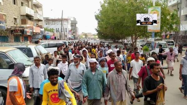 تشييع جثمان الطفل ميثاق الدابية في أبين 