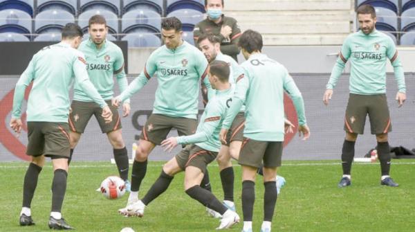 إيطاليا تخشى صدمة جديدة في مواجهة مقدونيا... والبرتغال تتربص بتركيا