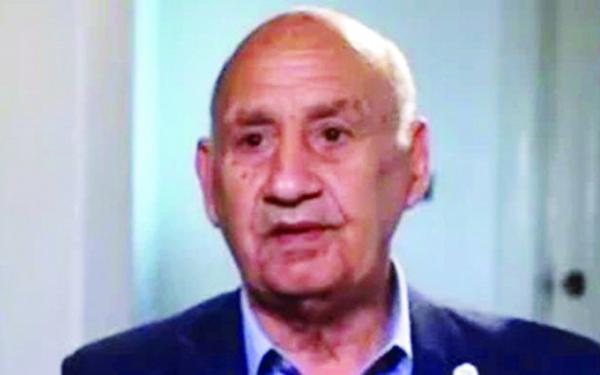 يحصل على الدكتوراه فى كلية التجارة بجامعة حلوان وعمره 83 عاماً