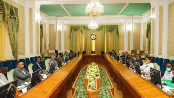  السودان.. لجنة صياغة الاتفاق النهائي تعتزم الانتهاء من مهمتها خلال أيام