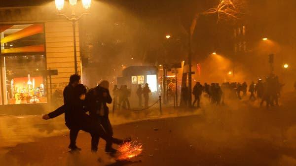 فرنسا.. تأجيل زيارة ملك بريطانيا بسبب استمرار الاضطرابات بباريس