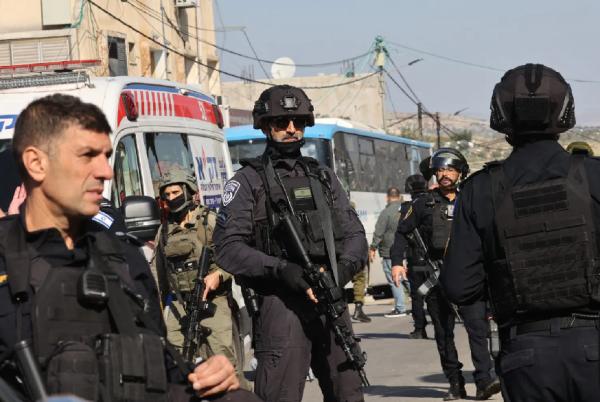 عمل فدائي يؤدي لمقتل شخص وإصابة آخر في شمال إسرائيل