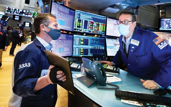 الأسهم العالمية ترتفع وتتجاوز تحديات أوكرانيا