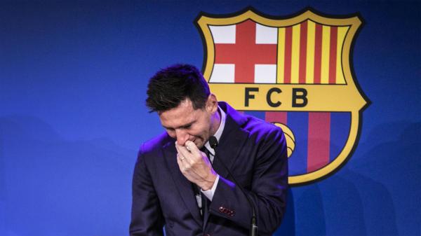 ميسي: لم أتوقع الرحيل عن برشلونة