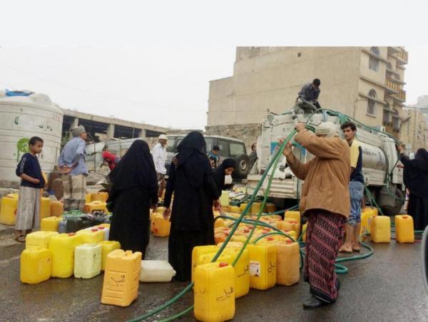 سكان القطيع والخساف بعدن معاناة لا تنتهي 