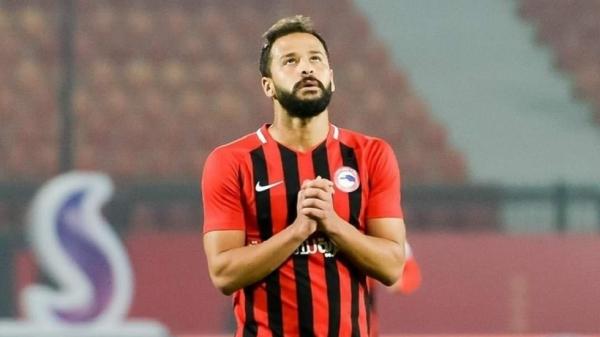 بعد توقف قلبه لقرابة ساعة ونصف.. أول ظهور للاعب أحمد رفعت (صور)