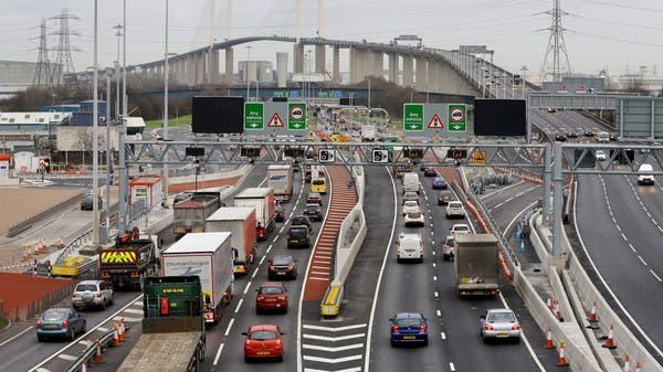 الاقتصاد البريطاني ينجو من الركود بتحقيق نمو في الربع الرابع