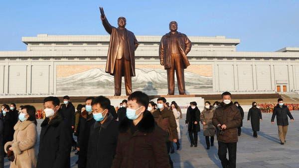 أشارت لصورة الزعيم ورقصت.. أعدموا امرأة حاملا وسط الشارع