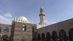 مليشيا الحوثي تختطف عددا من الرافضين لاستماع محاضرة زعيم الانقلاب بمساجد عمران 