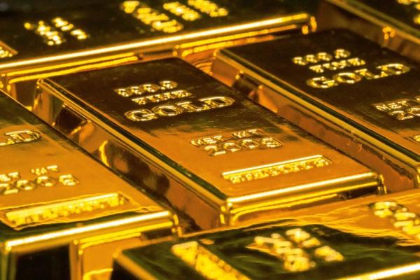 الذهب يسجل ارتفاعا قياسيا بدعم آمال خفض الفائدة الأمريكية في يونيو
