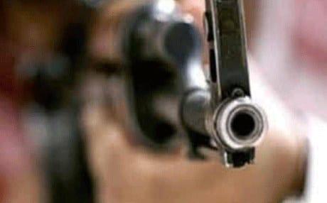 متحوث يرتكب مجزرة بحق عائلته في الحديدة 