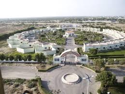 فقدان أسرة من ثمانية أشخاص في صحراء مارب