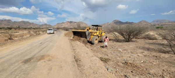 إصابة عامل نظافة باشتباكات في لحج