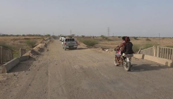 المطالبة بالضغط على الحوثي لفتح طريق حيس الجراحي 