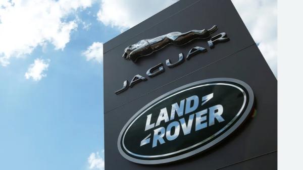 «جاغوار لاند روفر» تعلق تصدير سياراتها إلى أمريكا