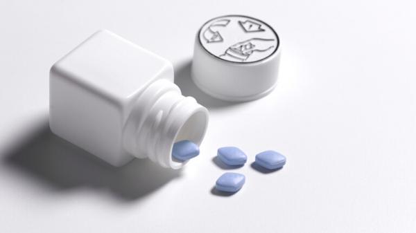 دراسة تكشف عن "صلة قوية" بين الفياغرا والعمى