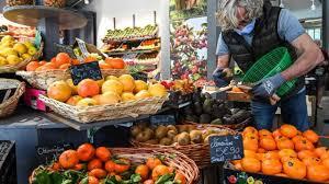 غلاء الأسعار يضرب موائد إفطار الجاليات العربية بأوروبا