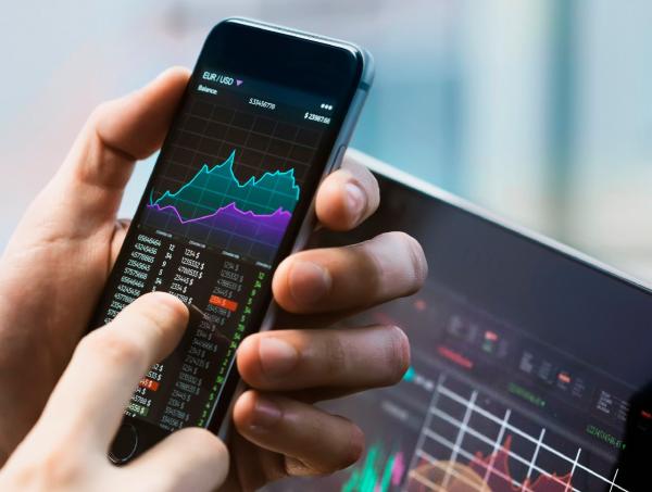 الأسهم الأوروبية تصعد مع ترقب إعلان بيانات التضخم