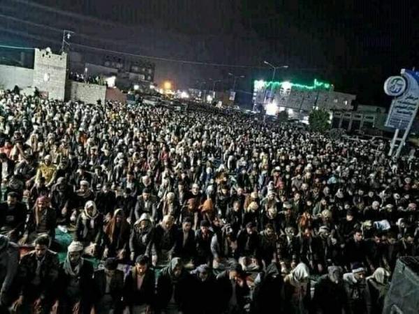 فيما احتجزت امام مسجد ..عصابة الحوثي الارهابية تواصل منع صلاة التهجد في مناطق سيطرتها