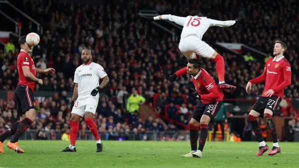 إشبيلية يكرس عقدته ليونايتد بهدف ماغواير العكسي