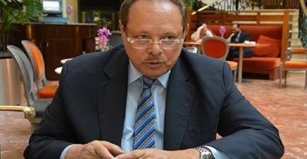 الرئيس علي ناصر محمد يطالب القمة العربية بالعمل على انهاء مأساة الشعب اليمني