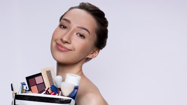 4 مكونات سامة تجدونها في مستحضرات التجميل