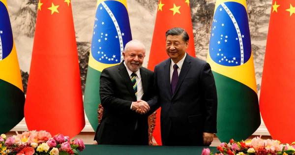 الصين والبرازيل تدعوان الدول المتقدمة للوفاء بـ"وعود المناخ"