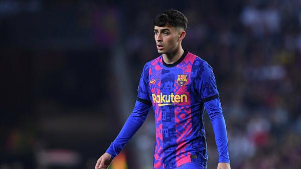 الإصابة تنهي موسم المتألق بيدري مع برشلونة