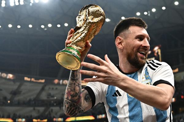 معرض ميسي يفتح أبوابه.. فماذا يمكن أن تشاهد؟!