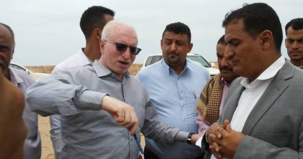وكيل محافظة تعز: إنشاء مكتب جمركي بالمخا يسير بوتيرة عالية ومذكرة نائب مدير الميناء مضللة وغير صحيحة