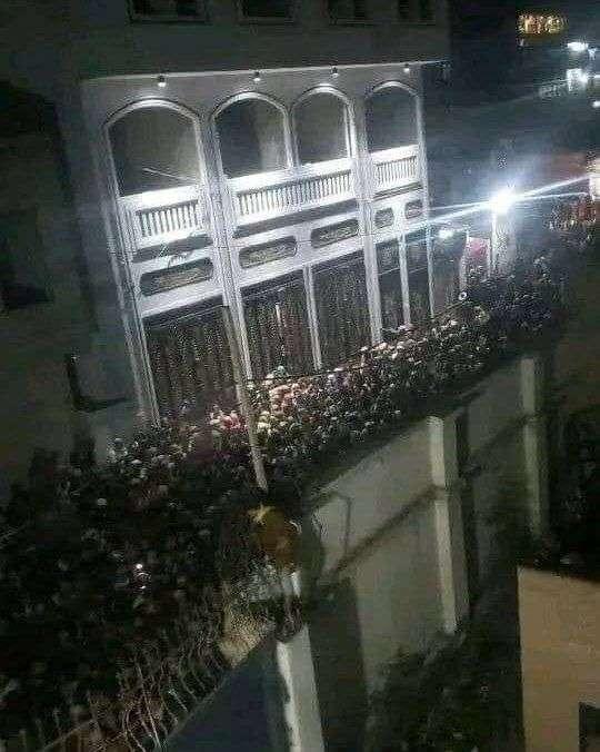 عصابة الحوثي الارهابية تعتقل التاجر الكبوس للتغطية على جريمتها