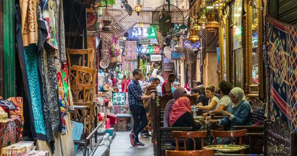 مصر.. هل يُنعش العيد وموسم الصيف الإقبال على المطاعم؟