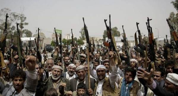 الحوثيون يعدمون الأسرى...! (تفاصيل)