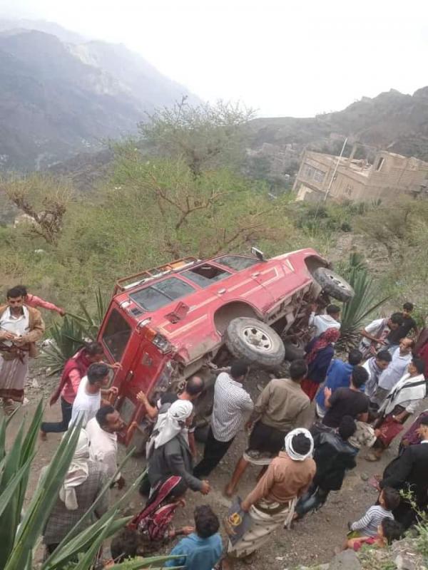  نجاة مواطن من سقوط سيارته بطريق "حيرة" بالمسراخ