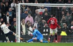 توتنهام ينتفض في تعادل مثير مع مانشستر يونايتد