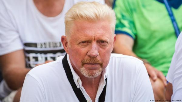 الحكم بسجن نجم التنس بوريس بيكر عامين ونصف العام في بريطانيا