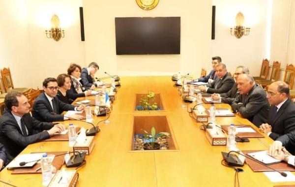 مصر وفرنسا يؤكدان أهمية احتواء التصعيد في المنطقة
