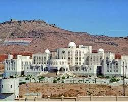 العثور على جثة مسن رماها الحوثيون ببئر في عمران