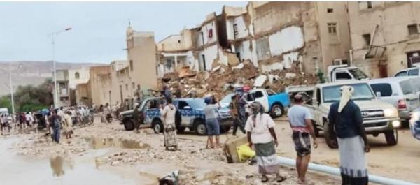 أمطار ليلة غزيرة على صنعاء وعدد من المحافظات وسط تحذيرات من كوارث السيول