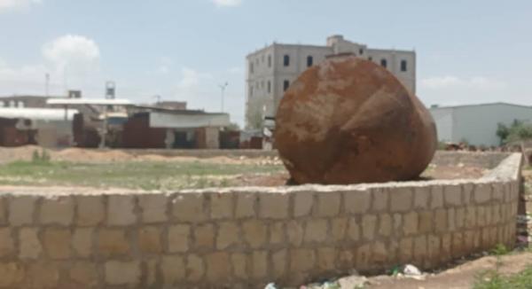 القيادي الحوثي الرزامي يمنع رجل أعمال من بناء جامع في صنعاء