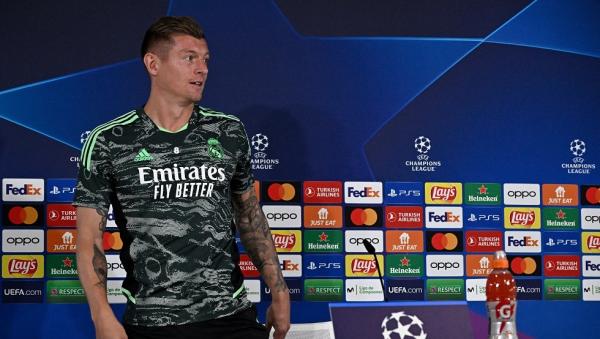 قبل "موقعة" ريال مدريد ومانشستر سيتي.. كروس يرد على تصريحات روني المثيرة للجدل