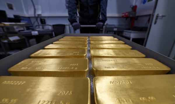 الذهب يتماسك مع تحول تركيز المستثمرين إلى بيانات الاقتصاد الأميركي