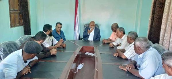 برئاسة المحافظ مناقشة إنشاء المجمع السمكي بالخوخة.