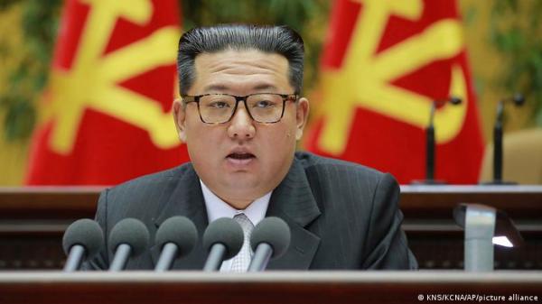 كوريا الشمالية تعلن عن "أول الإصابات" بكورونا وتفرض إغلاقا صارما