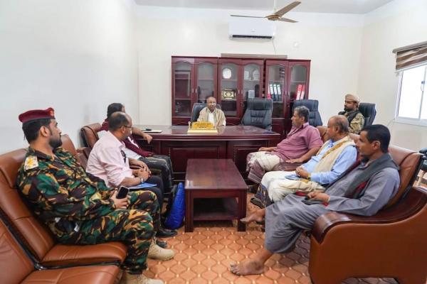 ضمن جولته التفقدية لمديريات المهرة.. الوكيل الصداعي يشيد بجهود السلطة المحلية  