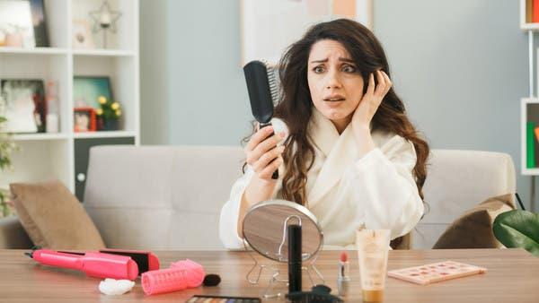 10 أسباب هي الأكثر شيوعاً لتساقط الشعر