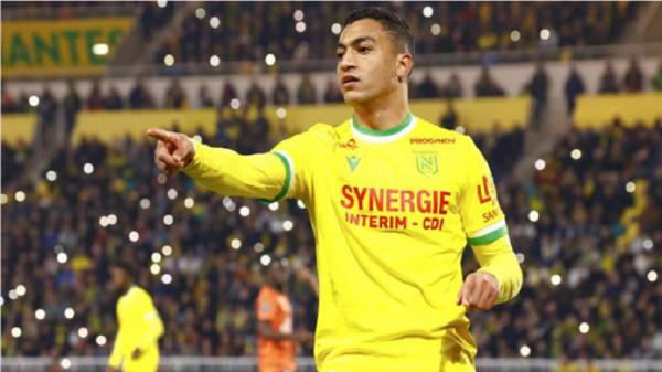 مدرب غالطة سراي يحسم مصير مصطفى محمد