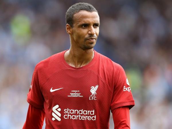 بعد 8 مواسم.. ليفربول يعلن رحيل ماتيب