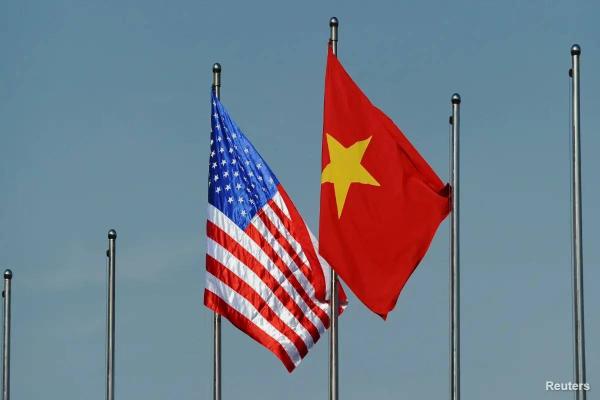 فيتنام تكثف محادثاتها مع أمريكا لخفض الرسوم الجمركية